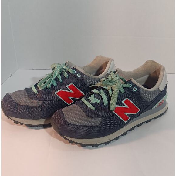 New Balance 574 WL574WHC Women’s 8.5 Navy Red Retro Sneakers Dad Shoe Y2K Core - Picture 2 of 6